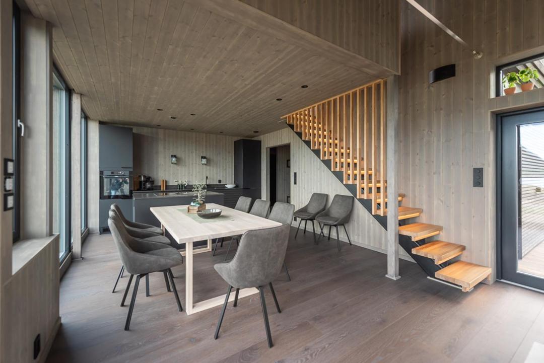 Hoda Cabin - Luxury Lodge With Jacuzzi And Sauna Lyngvaeret Exterior photo
