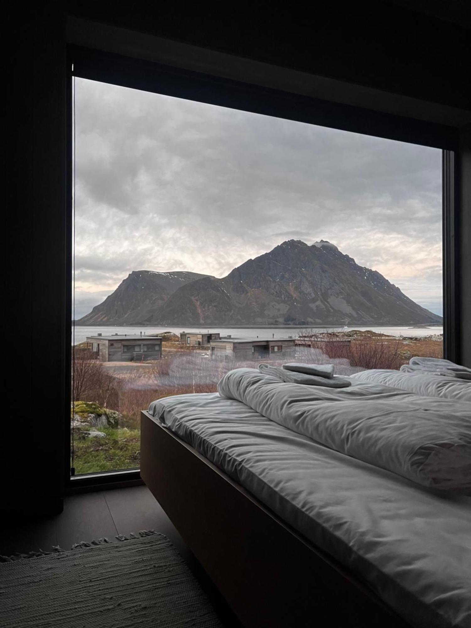 Hoda Cabin - Luxury Lodge With Jacuzzi And Sauna Lyngvaeret Exterior photo